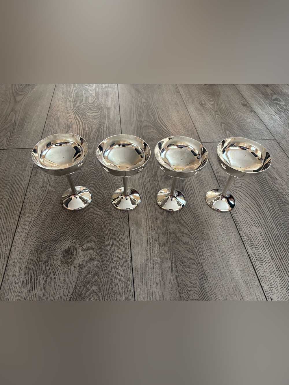 Set of 4 Silver Coupe Champagne Glasses